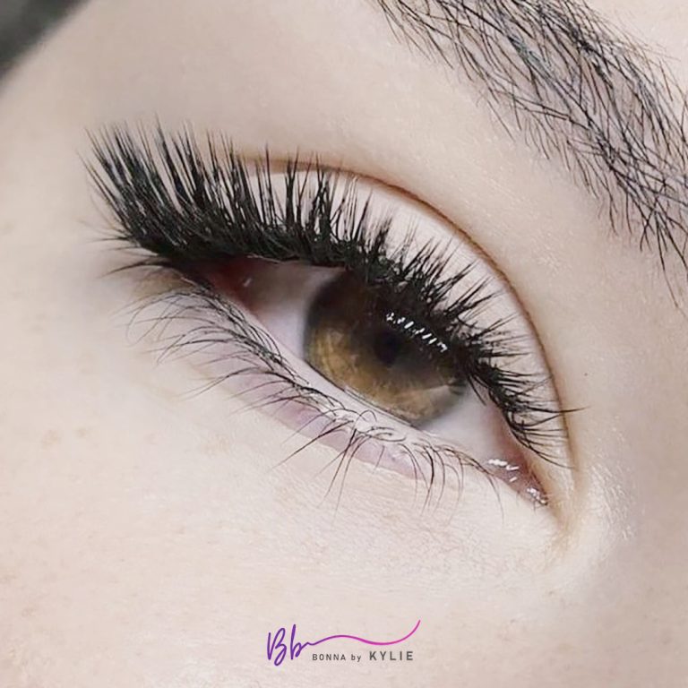 The Benefits Of Eyelash Extensions For A Glamorous Look Bonna Beauty